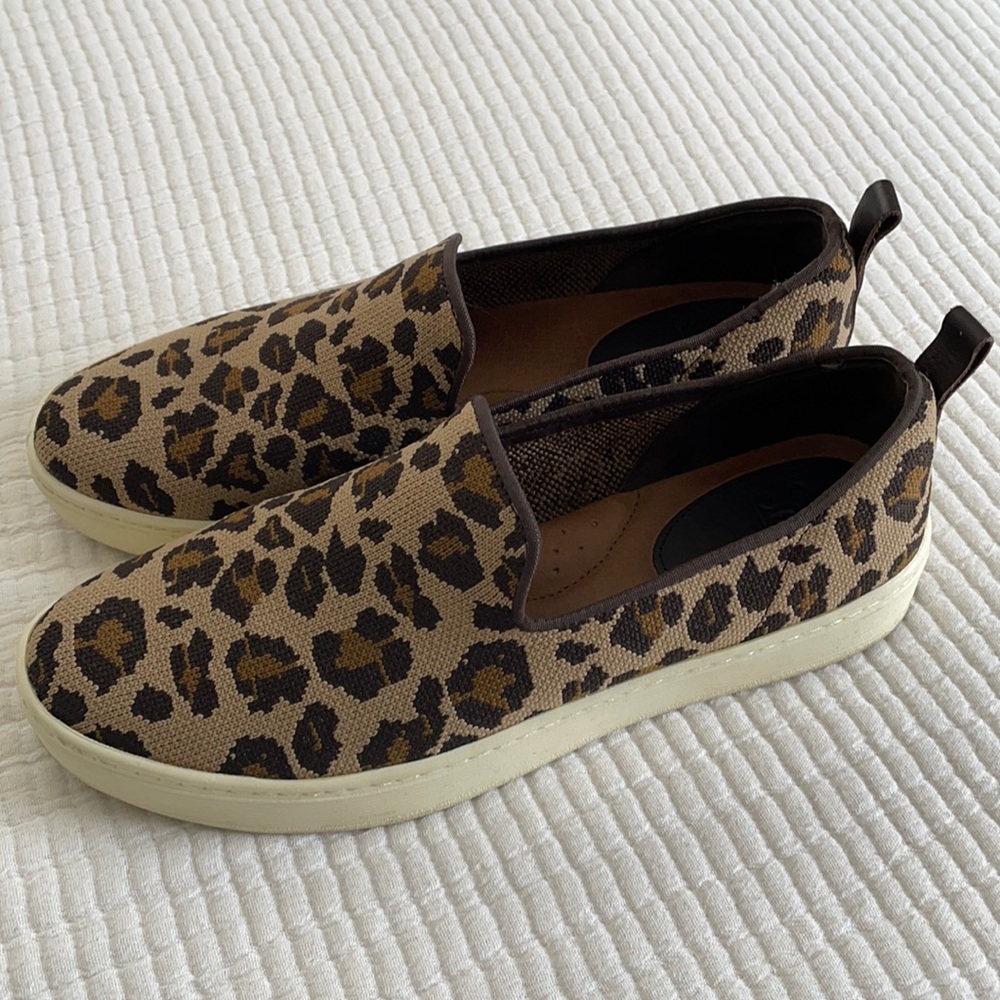 Sofft Leopard Cheetah Flat Shoes
